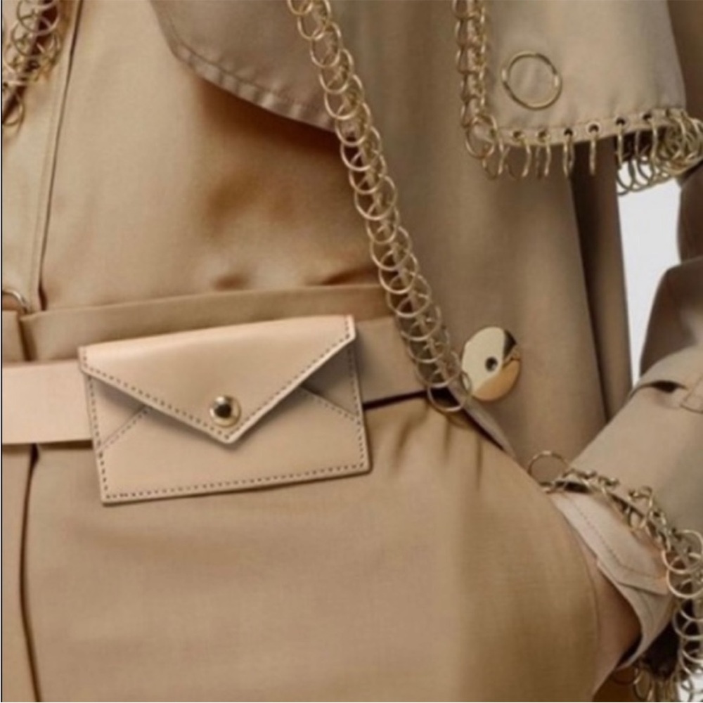 NWT Burberry Adjustable Belt With Credit Card Envelope Size 85 cm / 34 in - Picture 2 of 6